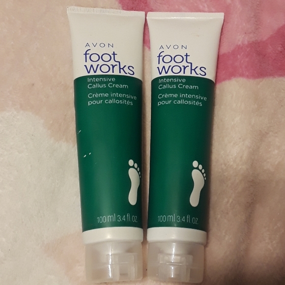 Avon Other - Avon foot works set